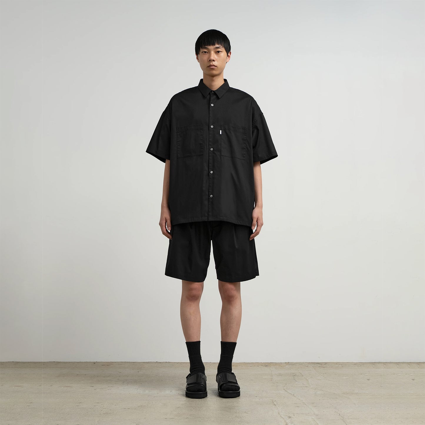 
                  
                    SOLOTEX TWILL S/S OVERSIZED BOX SHIRT
                  
                