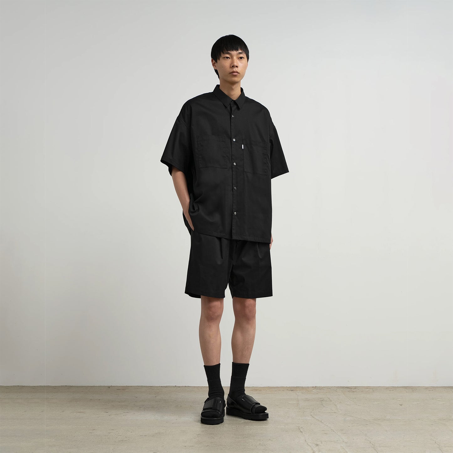 
                  
                    SOLOTEX TWILL S/S OVERSIZED BOX SHIRT
                  
                