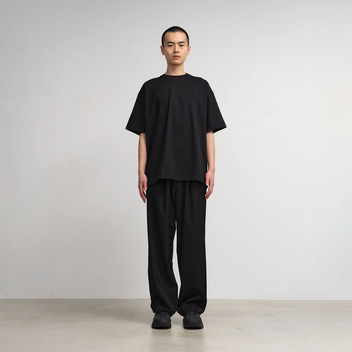 
                  
                    S/S OVERSIZED TEE
                  
                