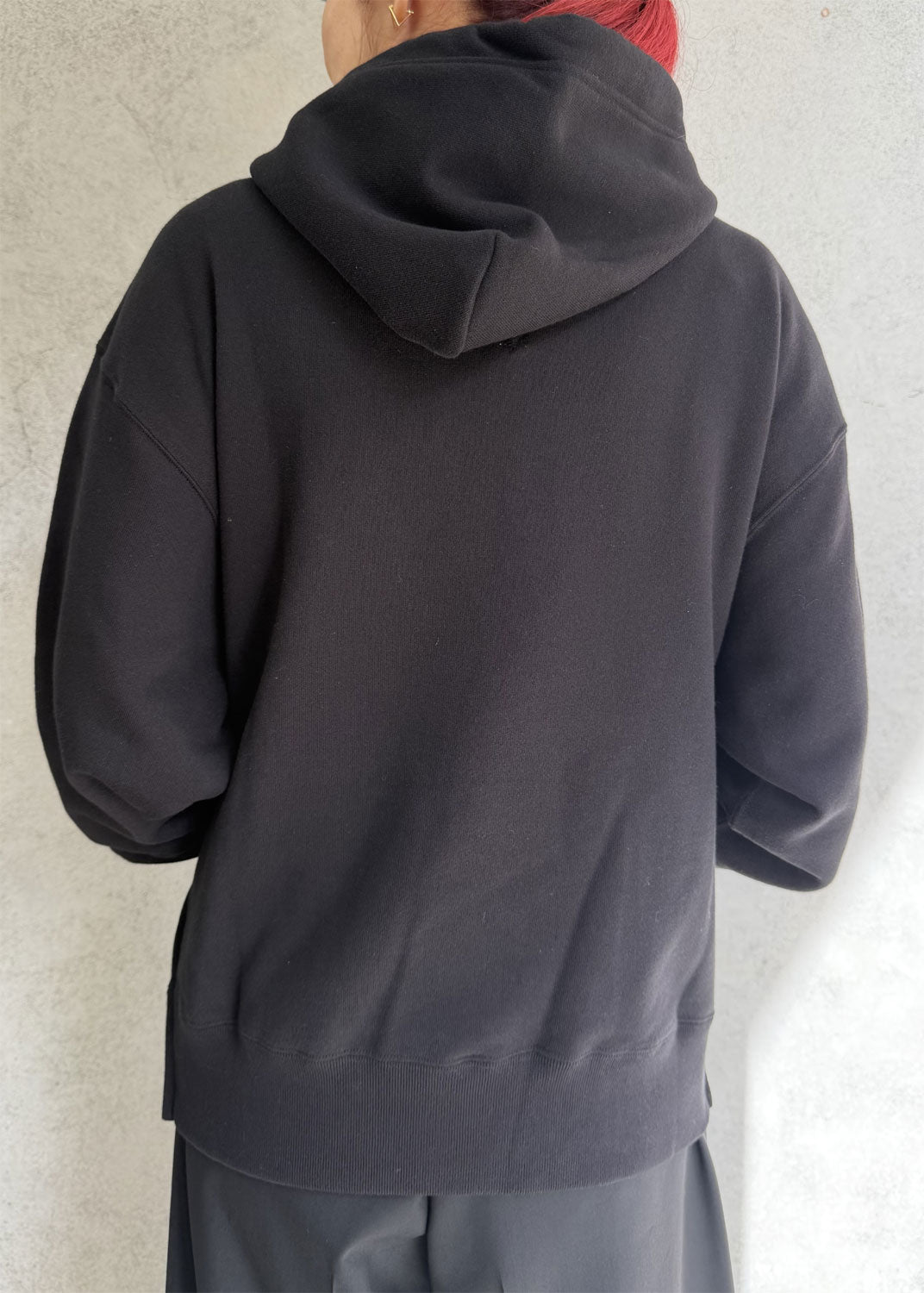 
                  
                    SWEAT HOODIE-BLACK-
                  
                