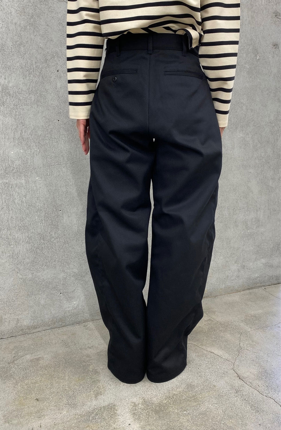 
                  
                    T/C BARREL-LEG WORK PANTS‐BLACK-
                  
                