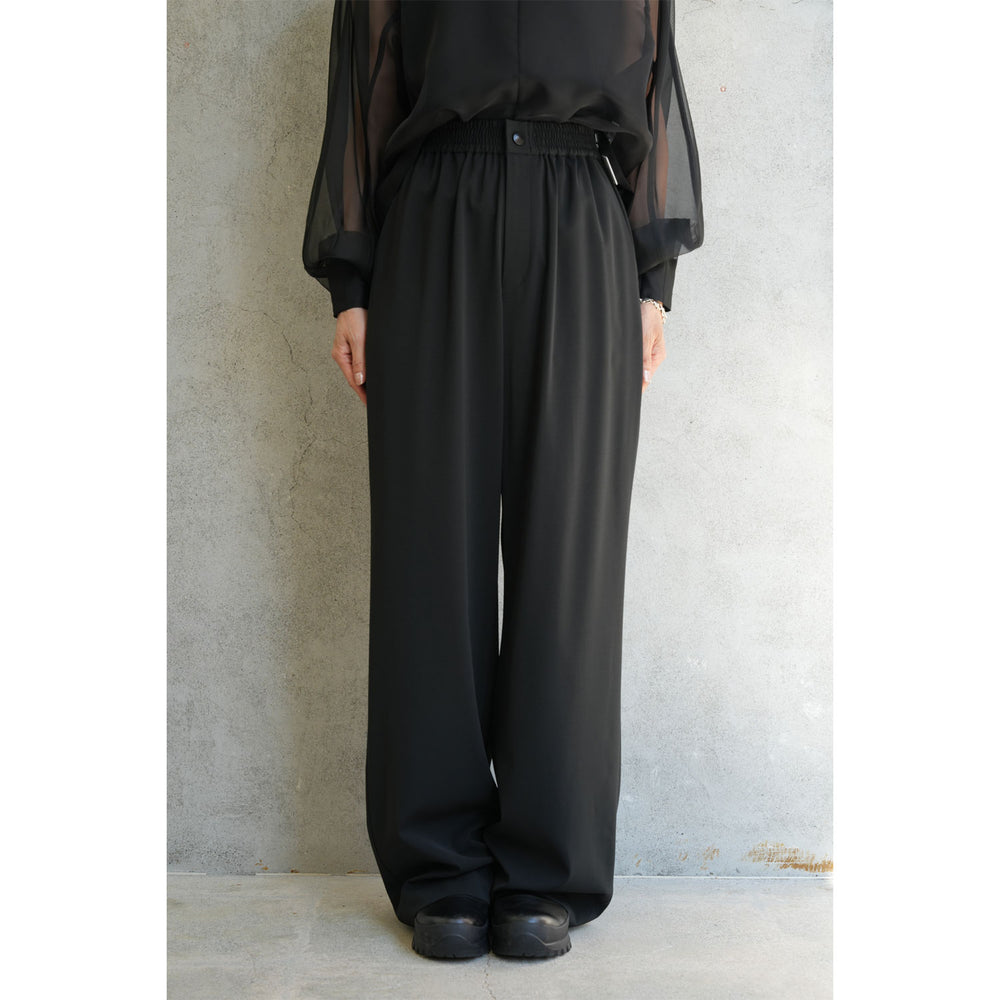 
                  
                    STRETCH WIDE-LEG PANTS-GREEN-
                  
                