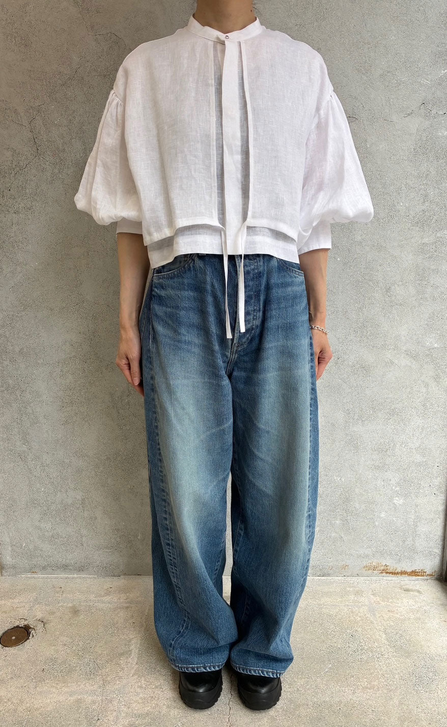 
                  
                    LINEN BALLOON SLEEVE BLOUSE -PINK-
                  
                