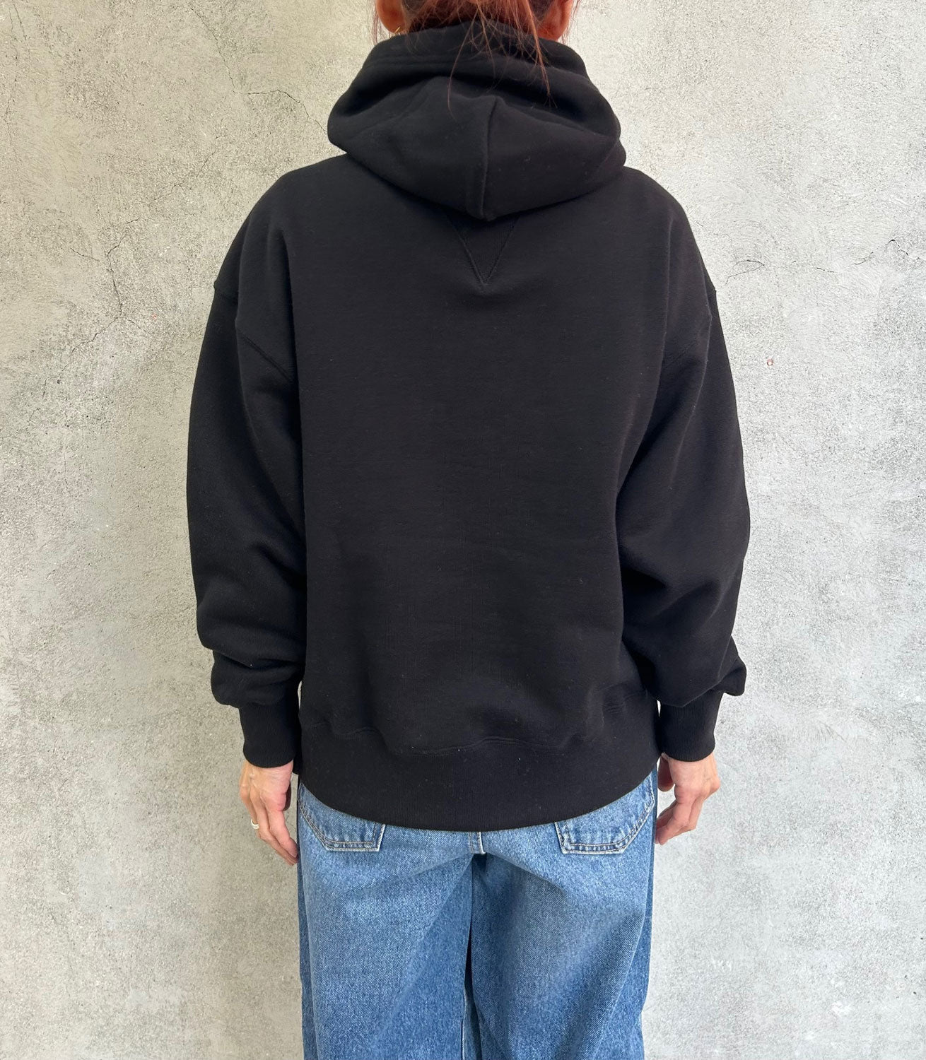 
                  
                    SWEAT HOODIE-BLACK-
                  
                