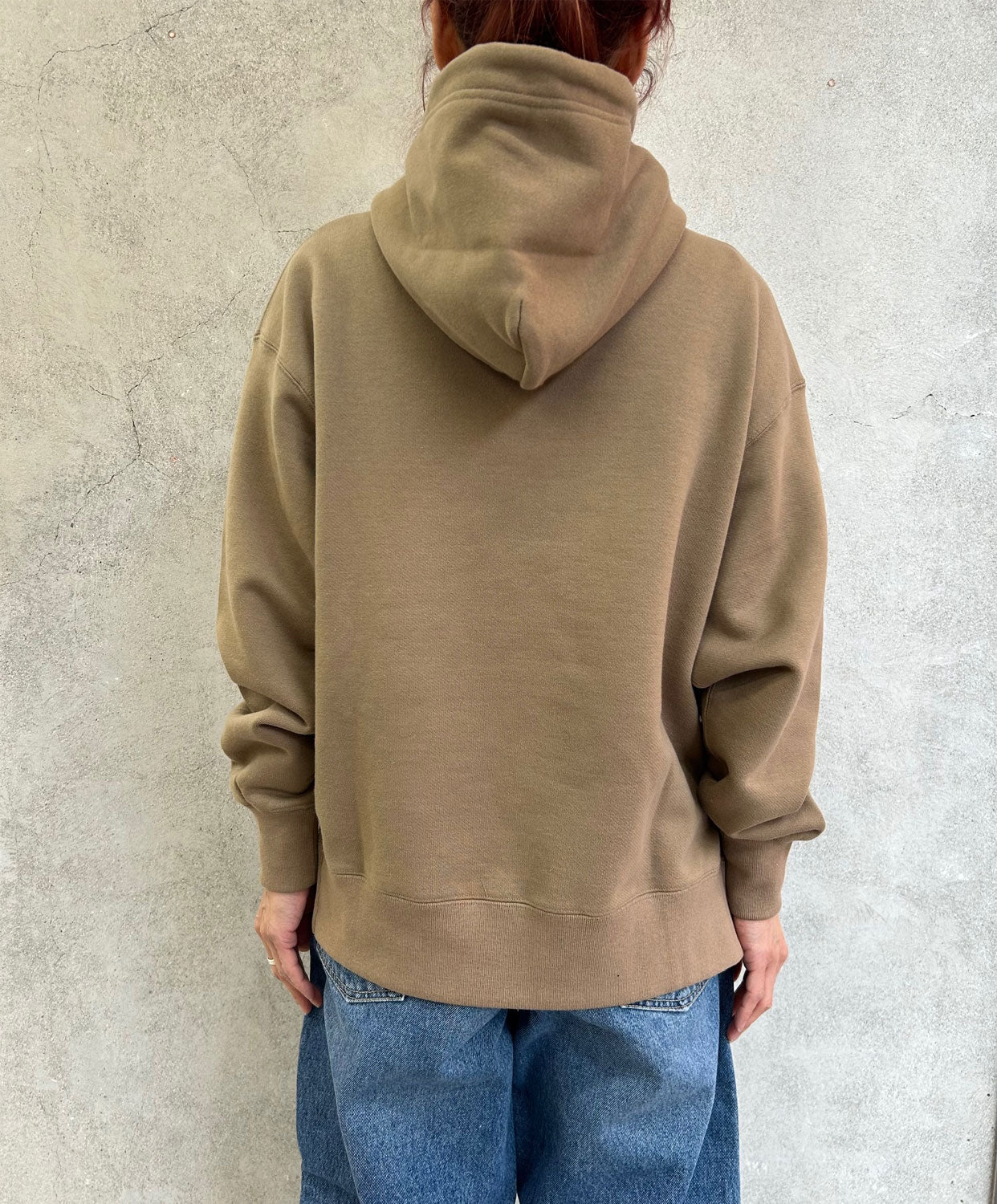 
                  
                    SWEAT HOODIE-BLACK-
                  
                