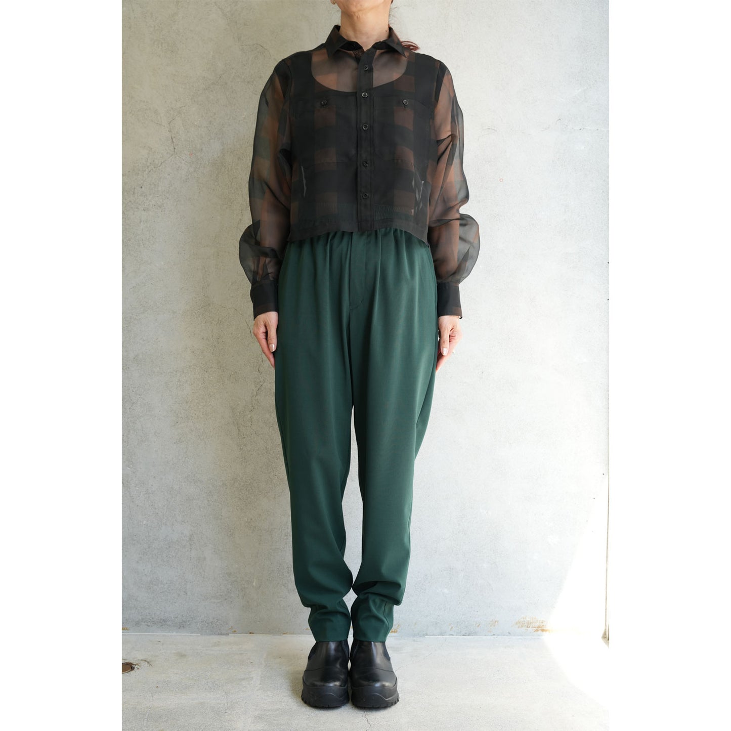 
                  
                    STRETCH TAPERED PANTS-GREEN-
                  
                