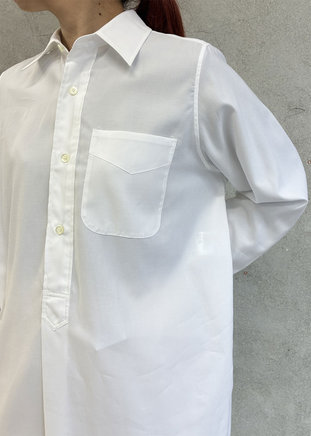 
                  
                    BROAD LONG SHIRT
                  
                
