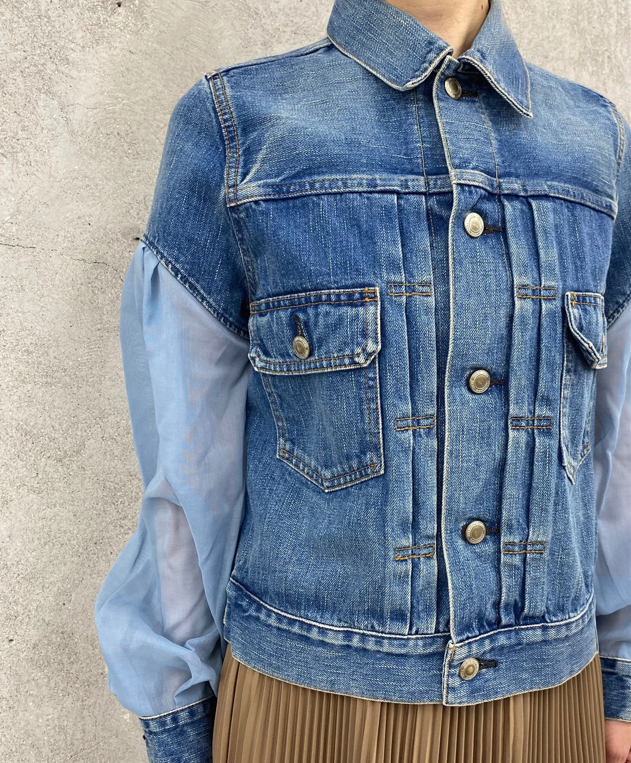 
                  
                    BALLOON SLV DENIM JK(SHEER SLEEVE)‐USED WASH BLUE-
                  
                