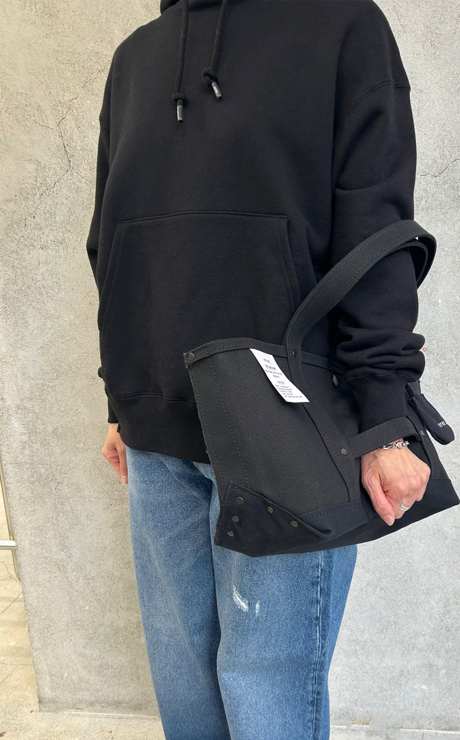 
                  
                    TOTE BAG(MEDIUM)-UNBLEACHED-
                  
                