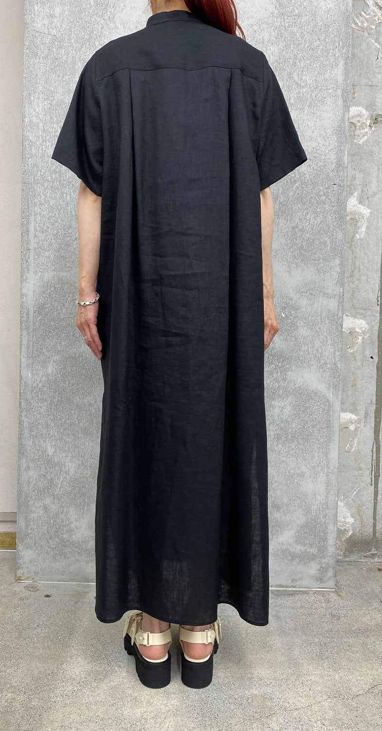 
                  
                    LINEN MAXI SHIRT DRESS -BLACK-
                  
                