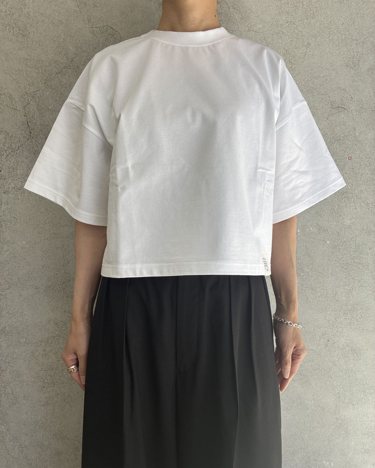 
                  
                    CROPPED SHORT-SLV TEE/BIG FIT(6.5OZ)
                  
                