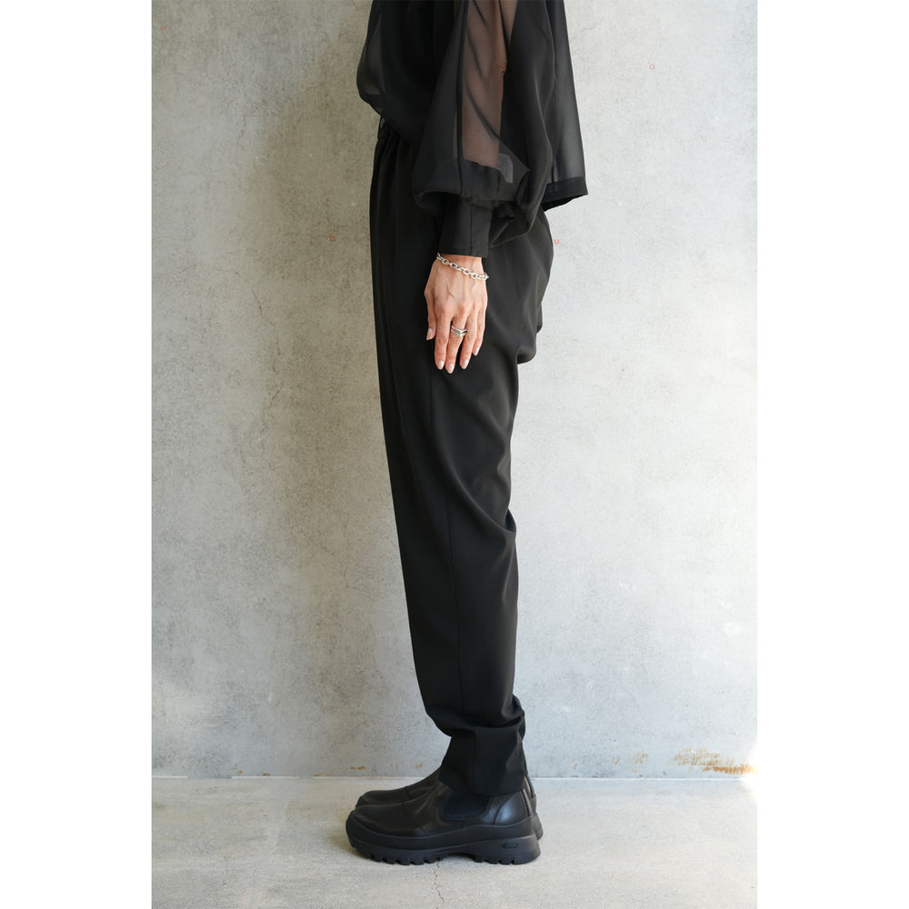 
                  
                    STRETCH TAPERED PANTS-GREEN-
                  
                
