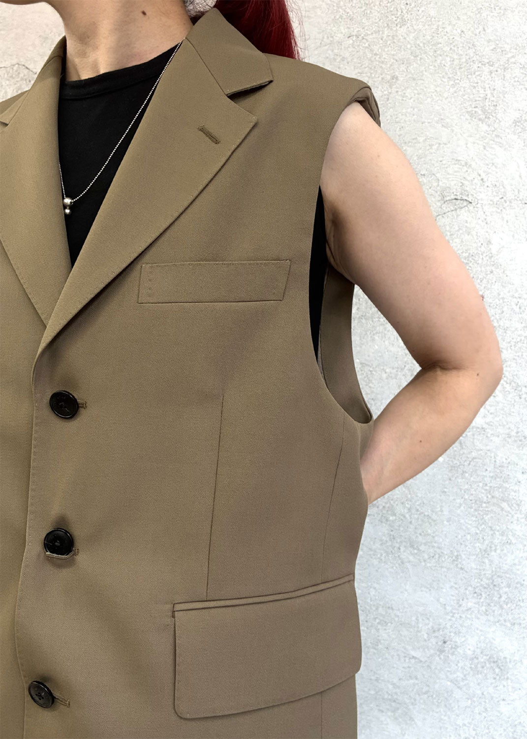 
                  
                    DOESKIN SLEEVELESS BLAZER
                  
                