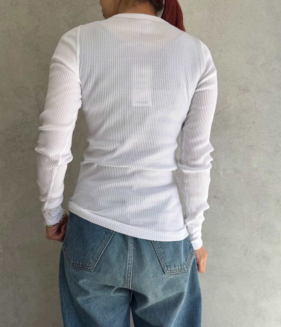 
                  
                    LONG-SLV TEE-WHITE-
                  
                