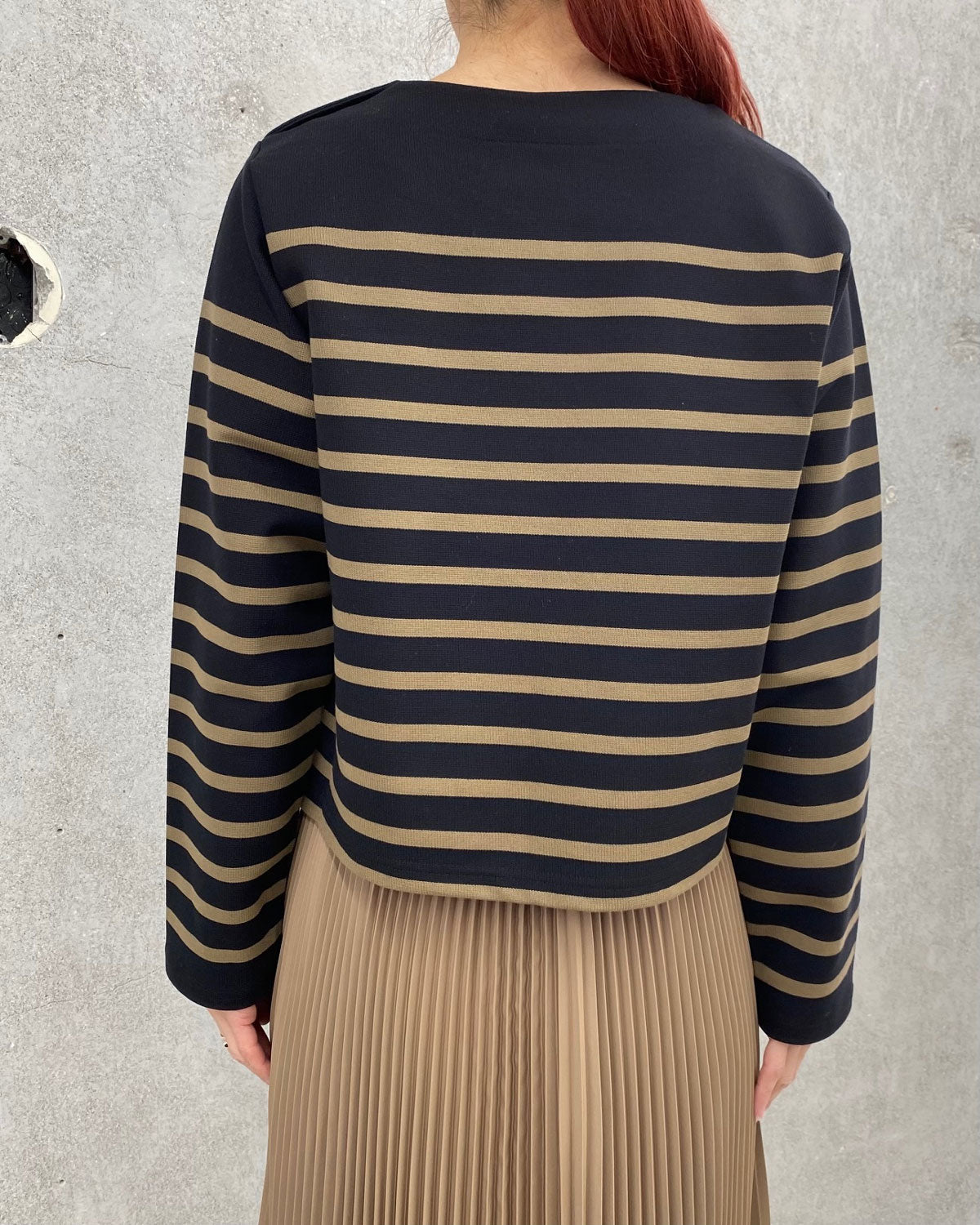 
                  
                    CROPPED BASQUE SHIRT-BLACK×BEIGE-
                  
                