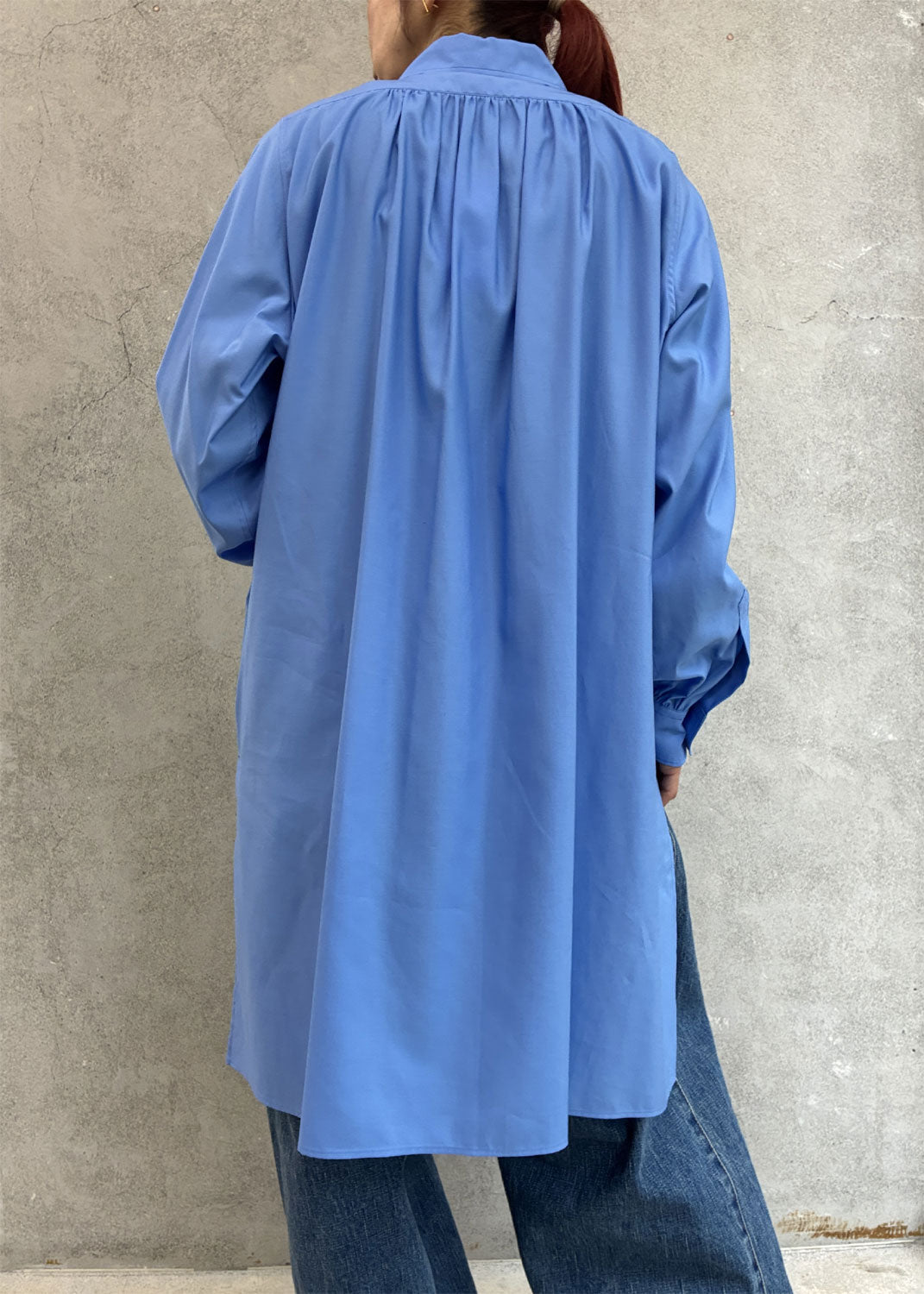 
                  
                    BROAD LONG SHIRT
                  
                