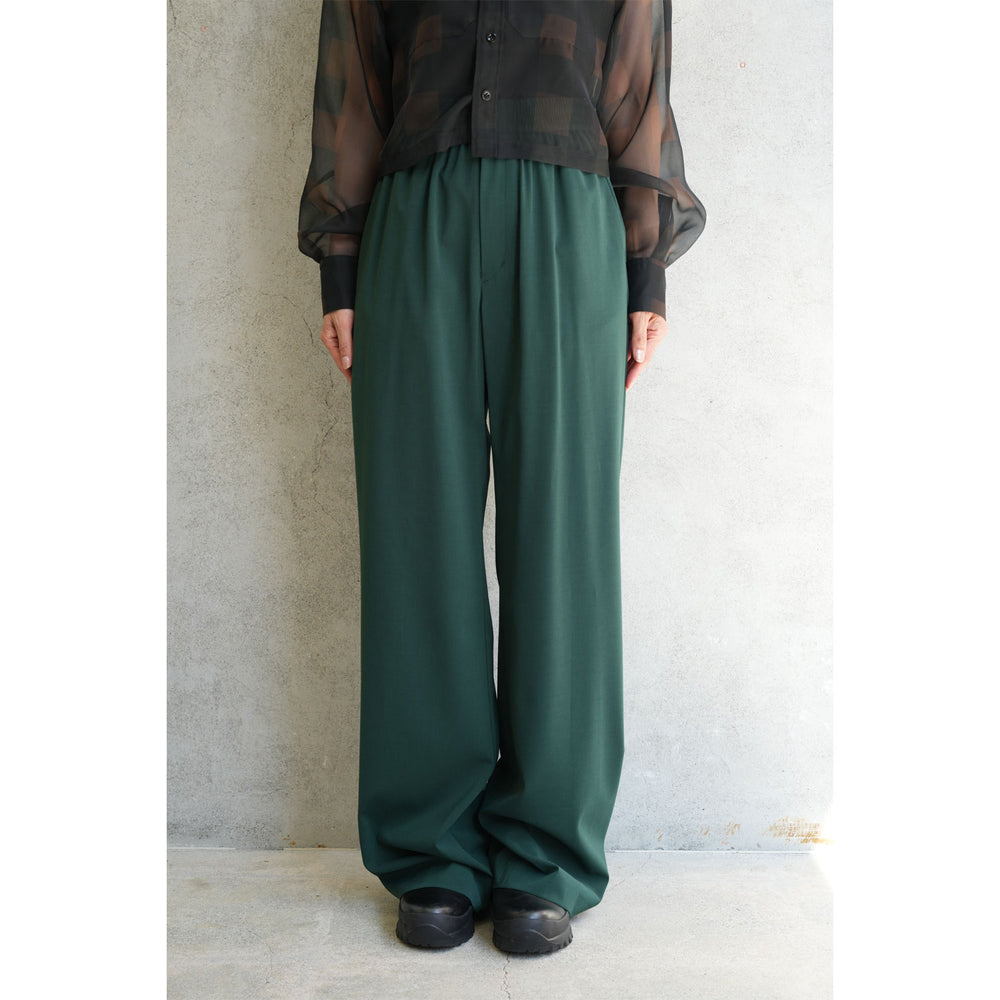 
                  
                    STRETCH WIDE-LEG PANTS-GREEN-
                  
                