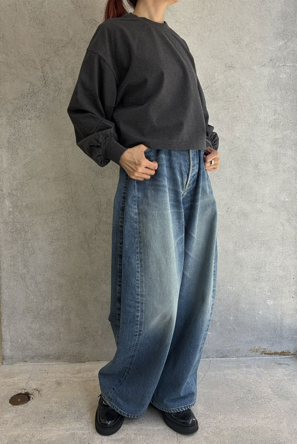 
                  
                    CROPPED LONG-SLV TEE/BIG FIT(6.5OZ)
                  
                