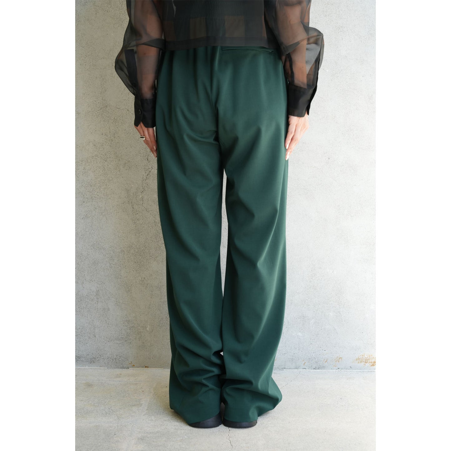 
                  
                    STRETCH WIDE-LEG PANTS-GREEN-
                  
                