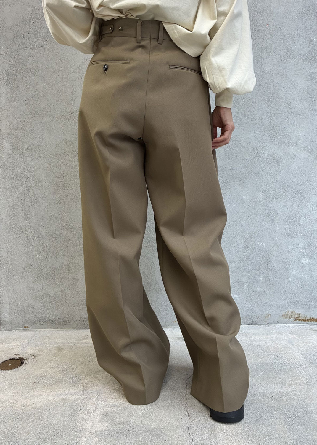 
                  
                    DOESKIN WIDE BARREL LEG PANTS
                  
                