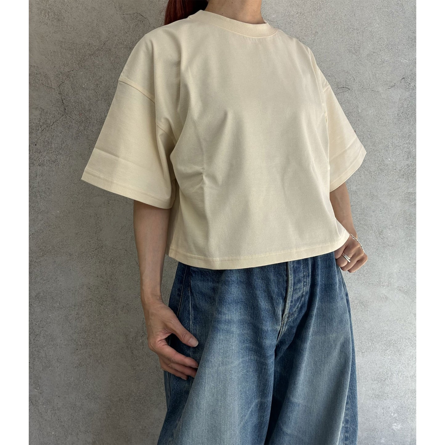 
                  
                    CROPPED SHORT-SLV TEE/BIG FIT(6.5OZ)
                  
                