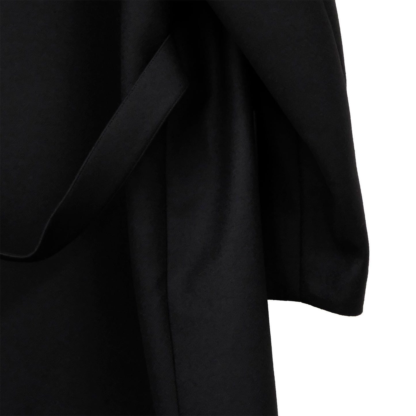 
                  
                    WOOL SHOP COAT
                  
                