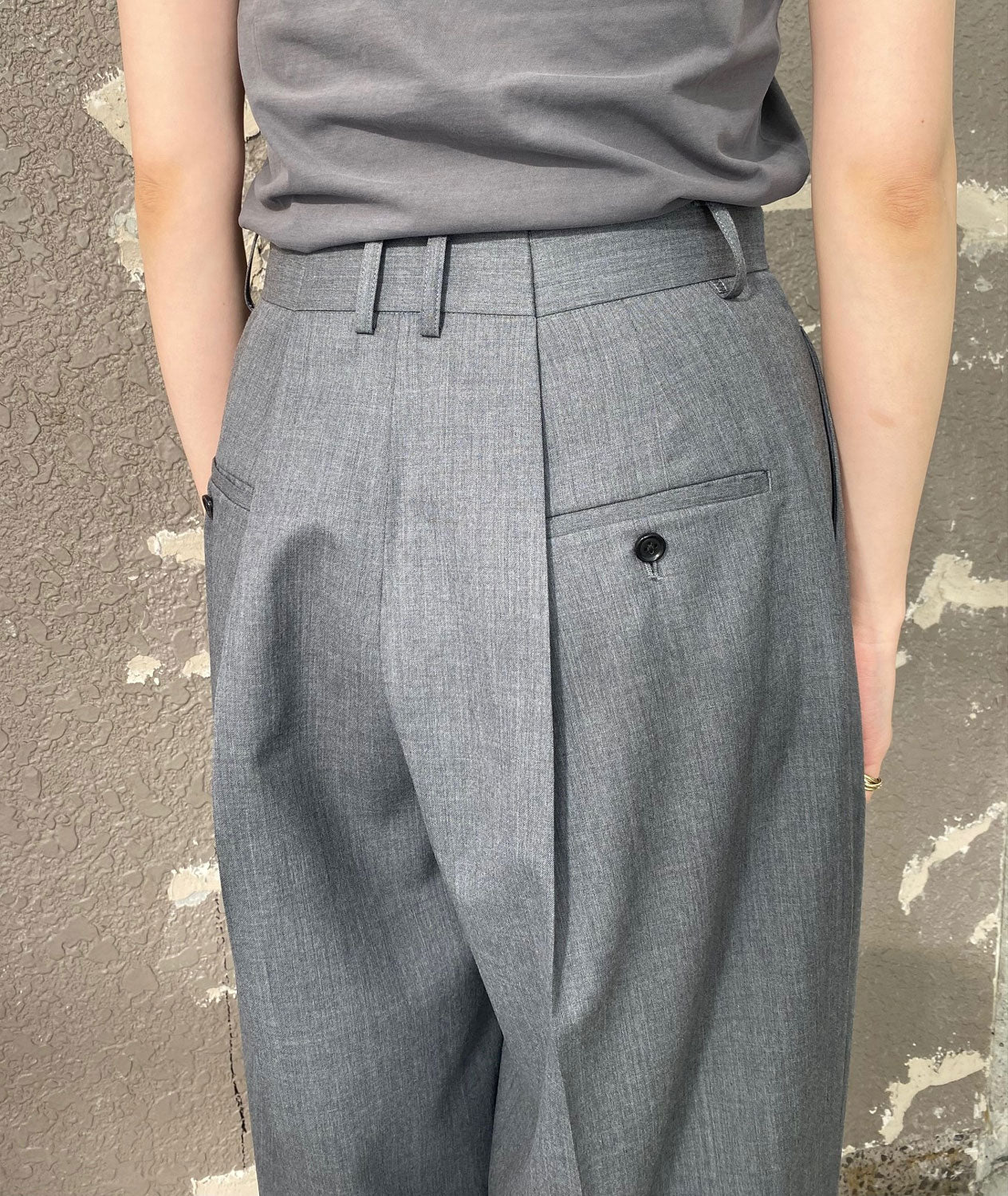 
                  
                    Wool Over Size Pants -MID GREY-
                  
                