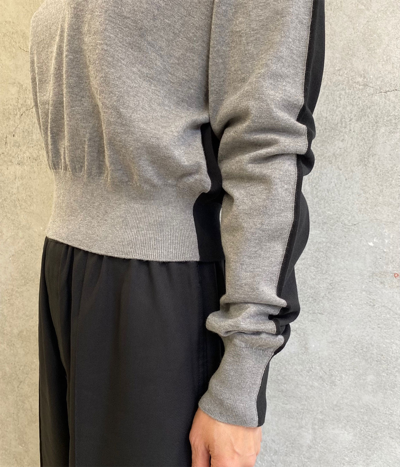 
                  
                    Cotton 16G Tight Fit Pull Over-CAMEL×LT.BEIGE-
                  
                
