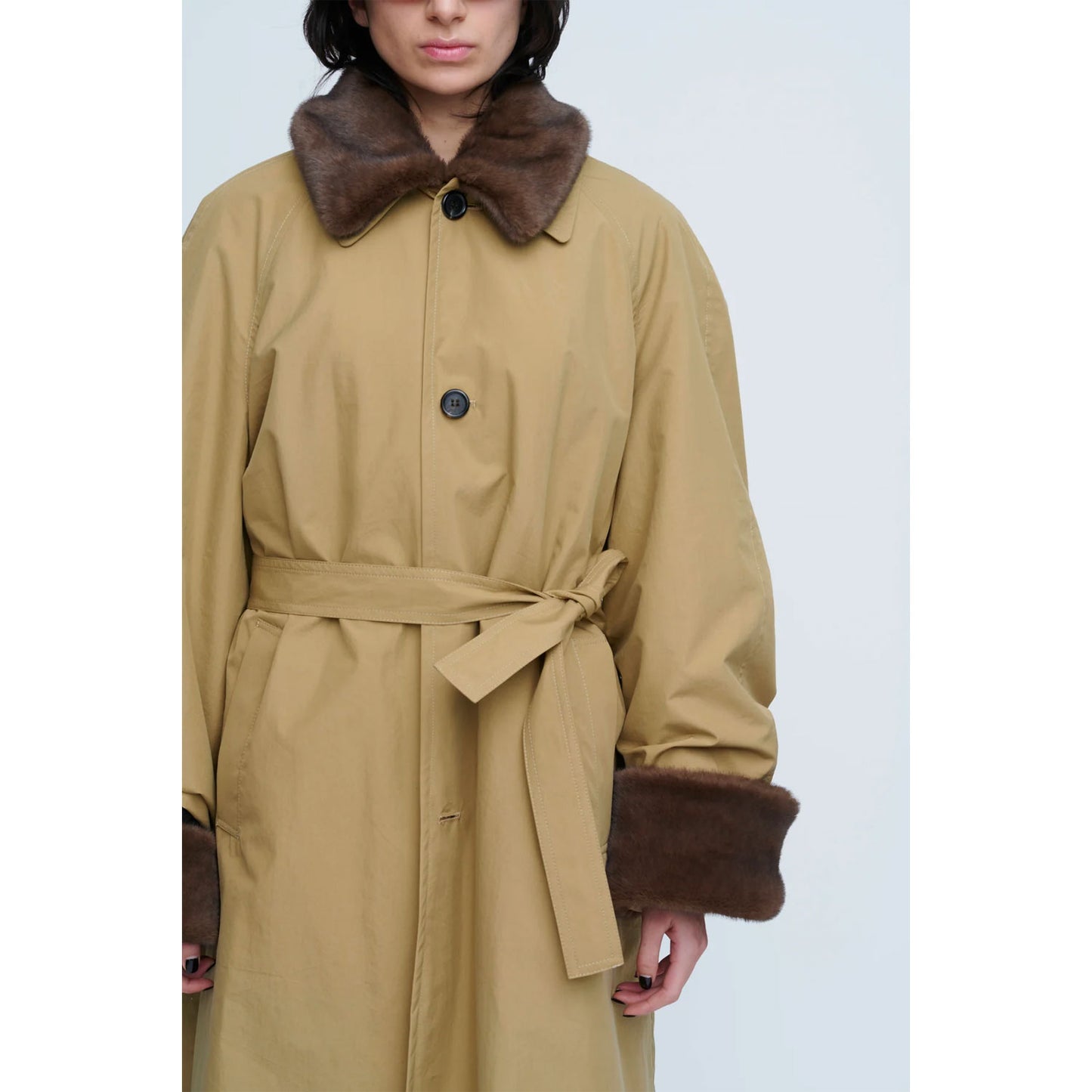 
                  
                    Cotton / Polyester Balmacaan Fur Liner
                  
                