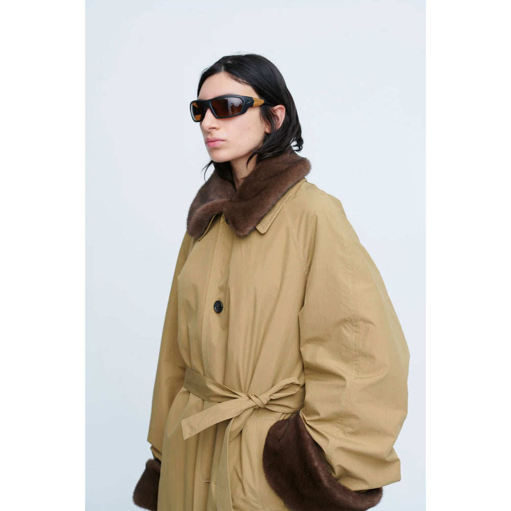 
                  
                    Cotton / Polyester Balmacaan Fur Liner
                  
                