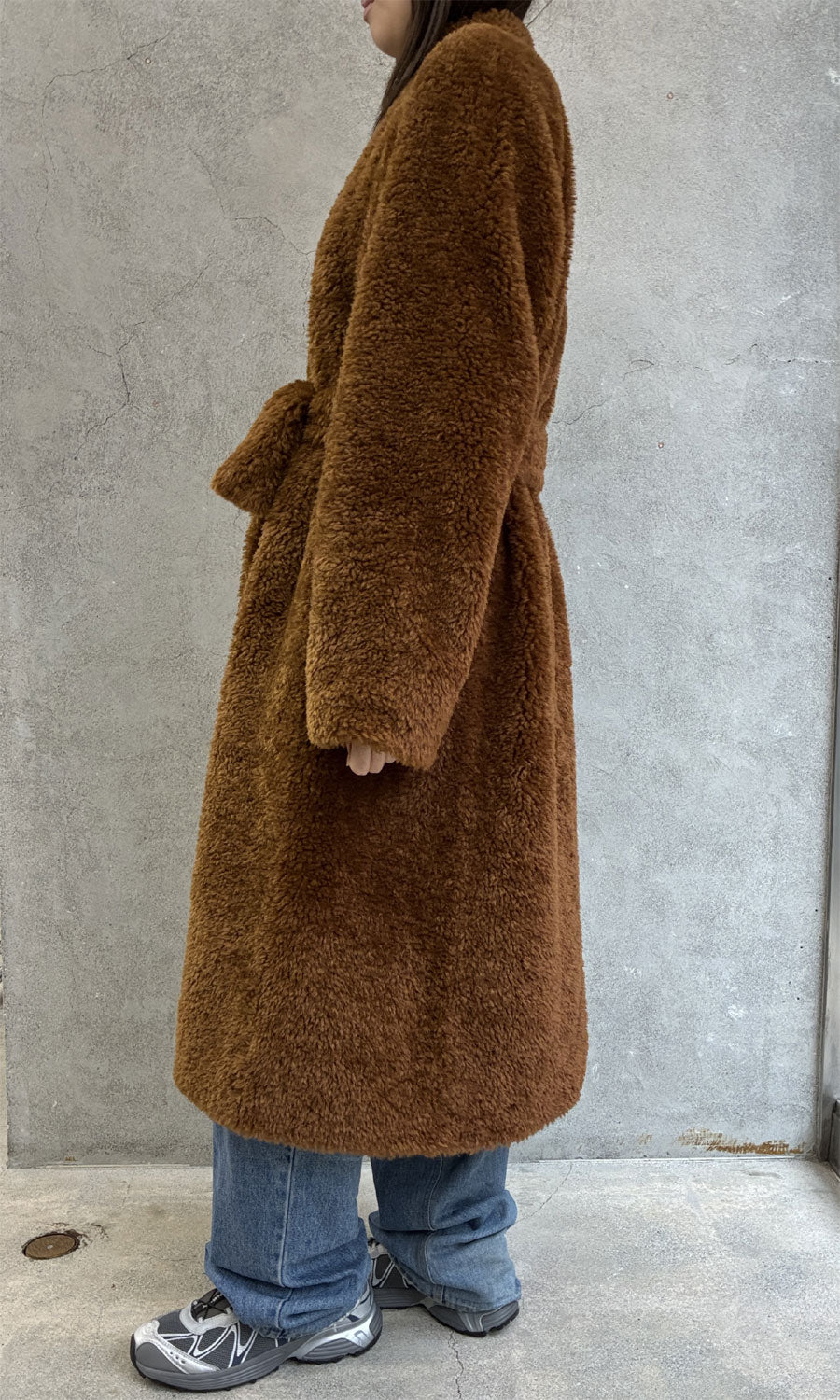 
                  
                    Long teddy coat
                  
                