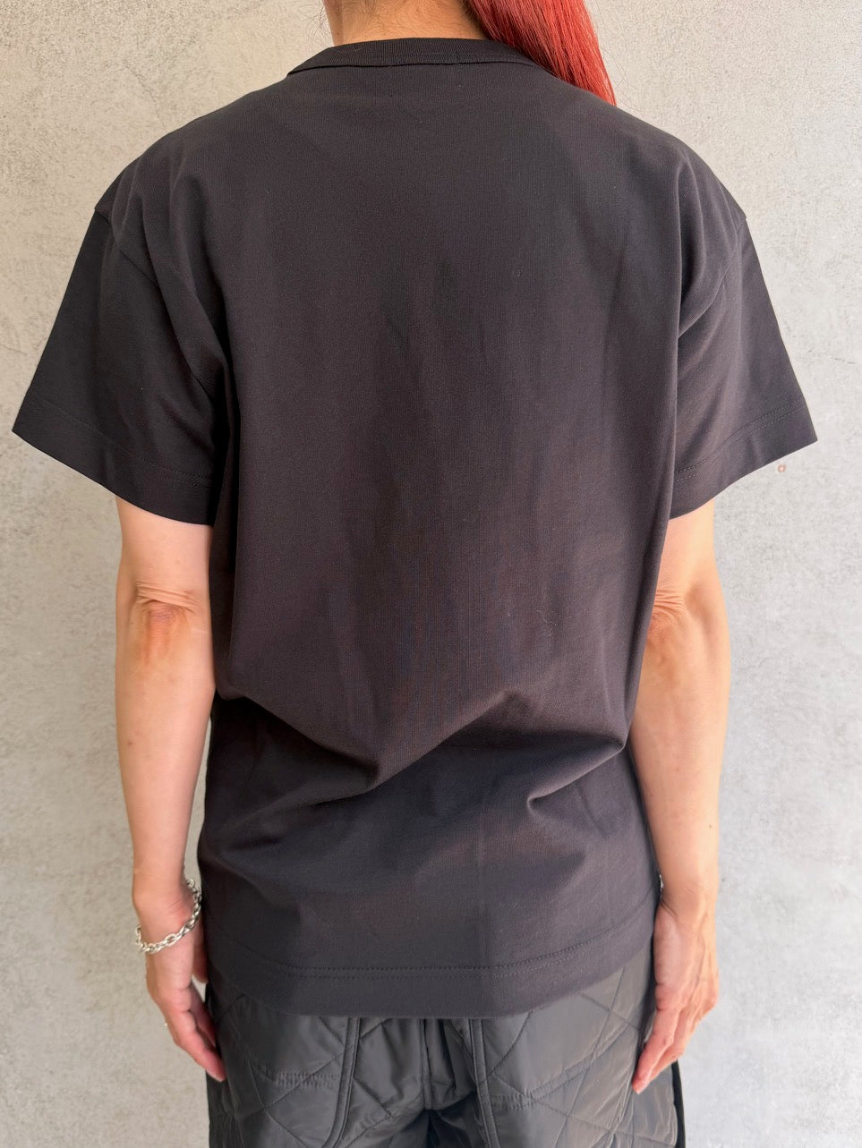 
                  
                    UNISEX LARGE EMBLEM PRINT SHORTSLEEVE TEE
                  
                