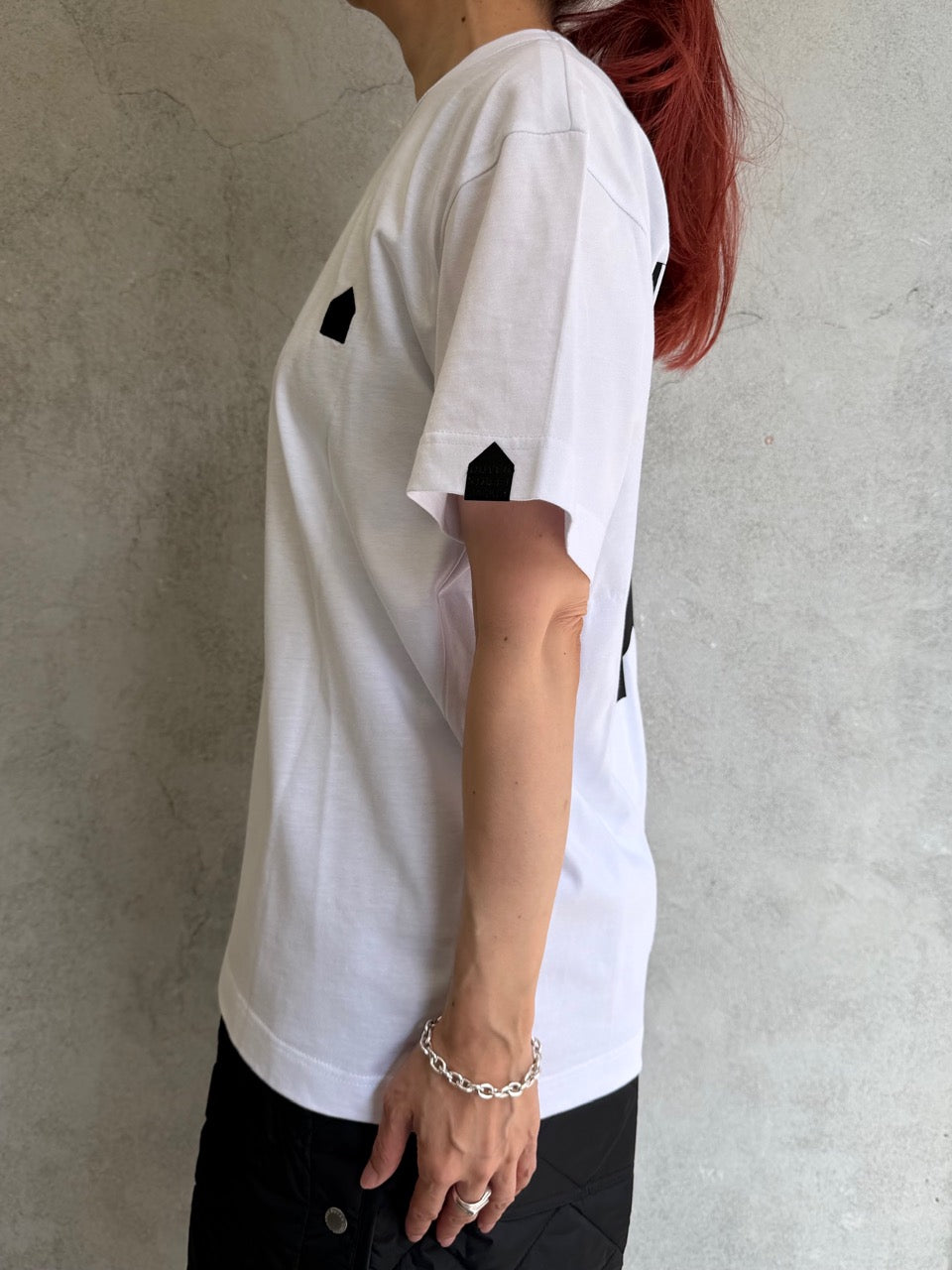 
                  
                    UNISEX FOOTBALL BACK PRINT SHORTSLEEVE TEE
                  
                