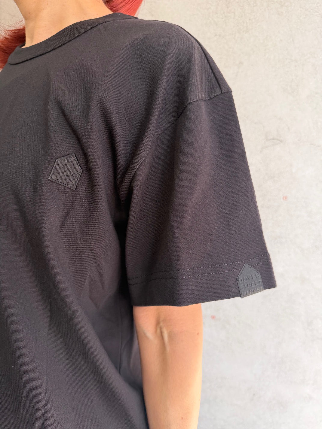 
                  
                    UNISEX FOOTBALL BACK PRINT SHORTSLEEVE TEE
                  
                