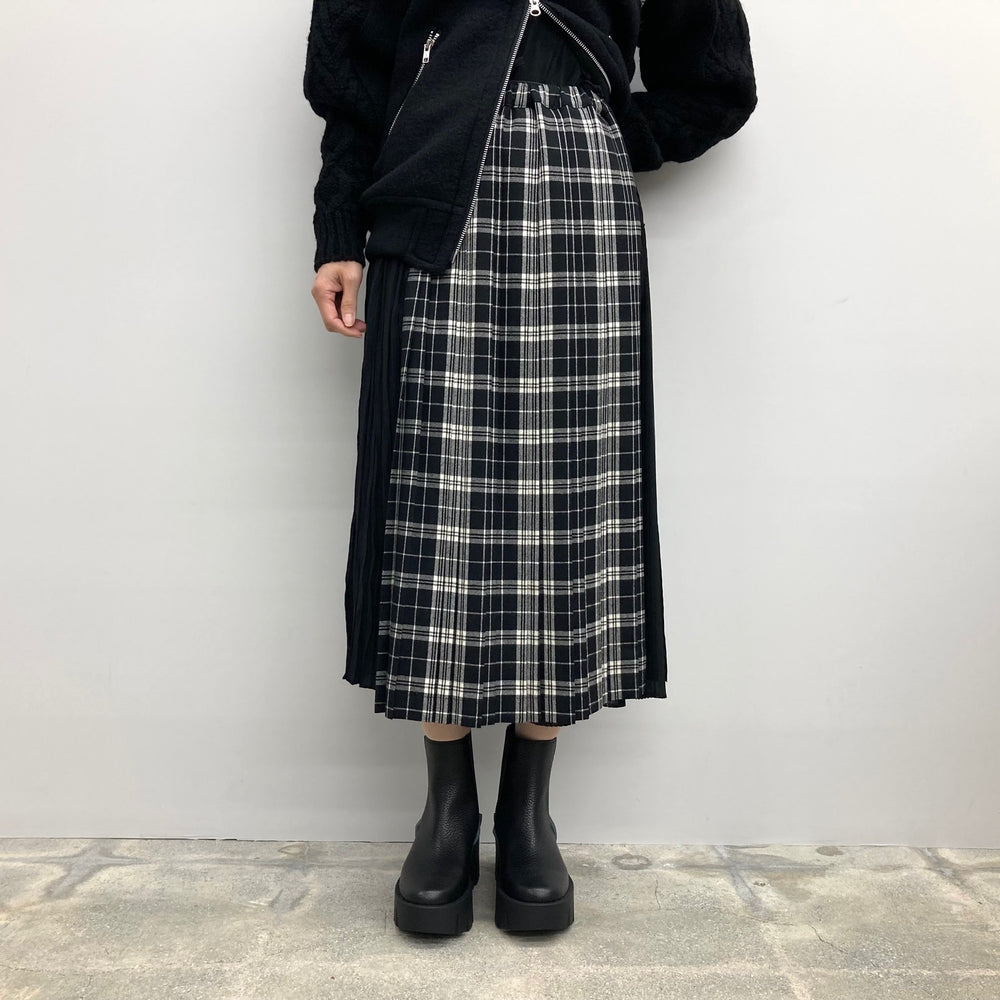 切替プリーツスカート