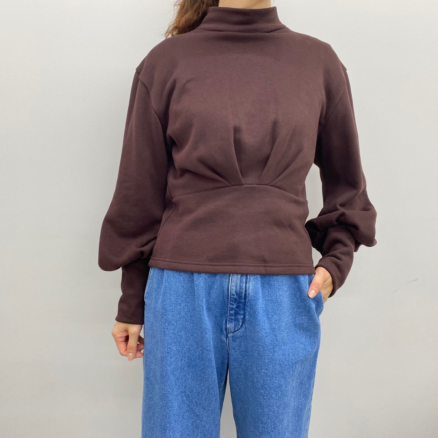 
                  
                    MOANA TUCK DETAIL TOP
                  
                