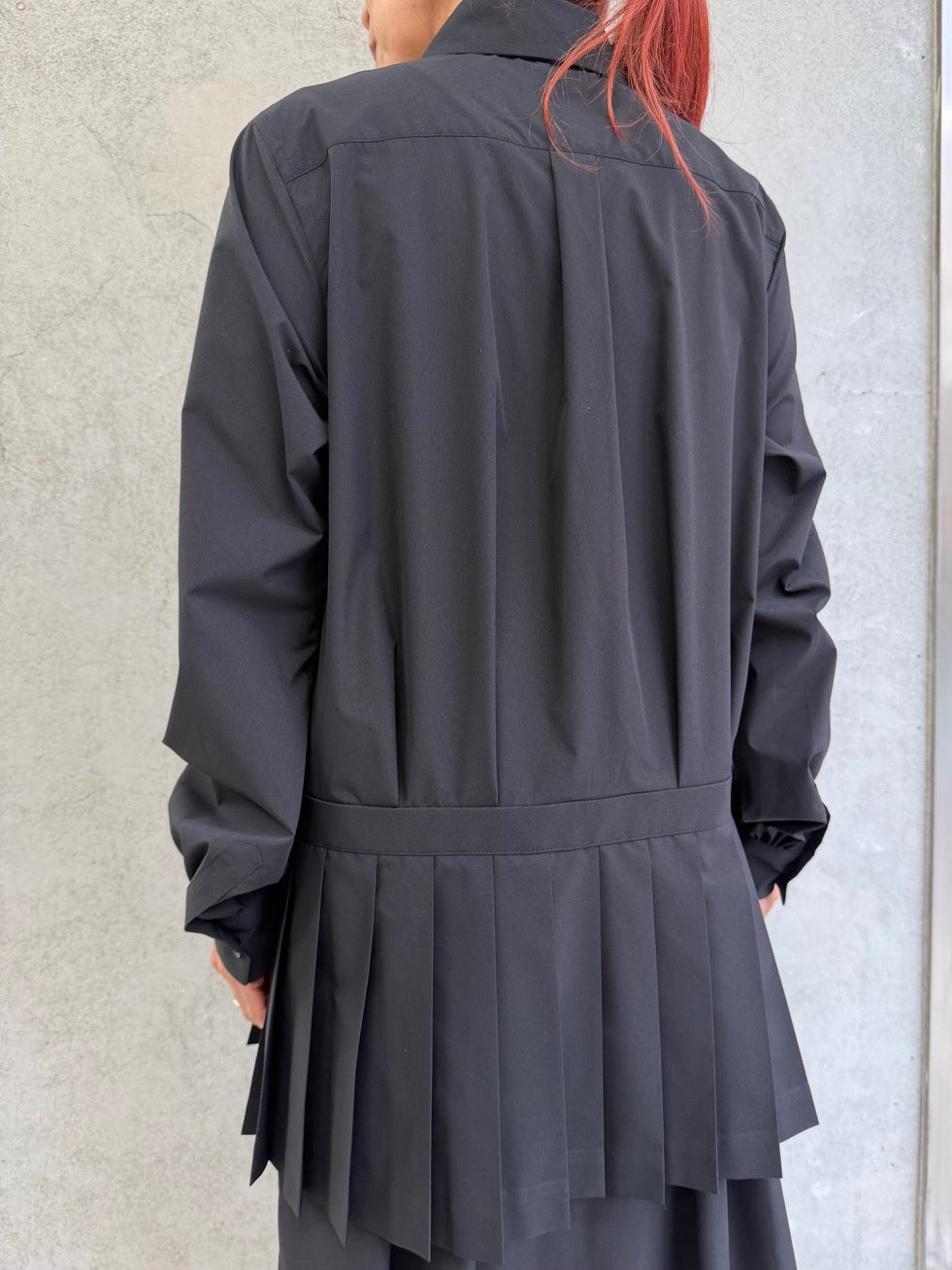 
                  
                    プリーツレイヤードシャツワンピース
                  
                