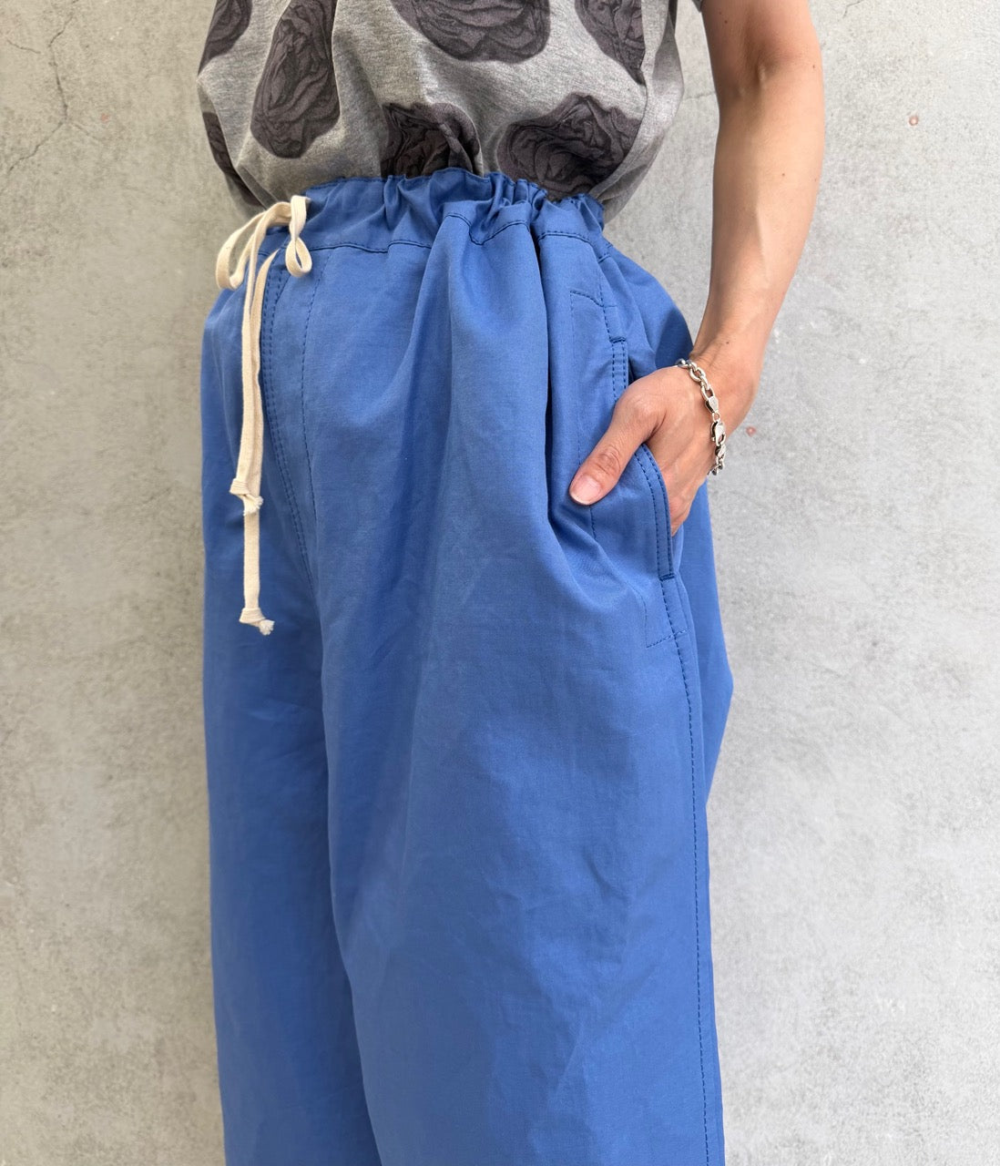 
                  
                    綿麻ツイルイージーパンツ
                  
                