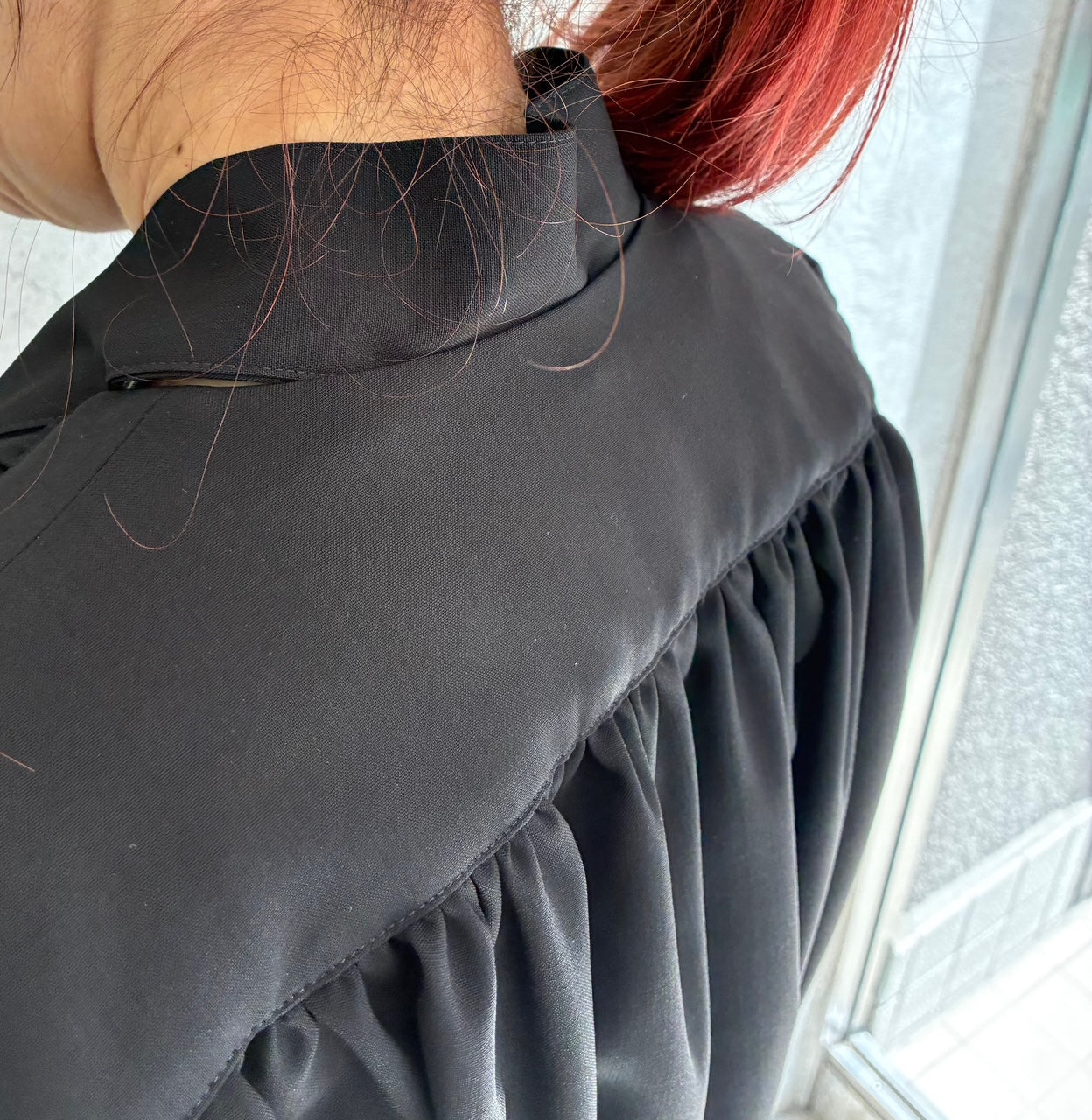 
                  
                    FRINGED TIE BULUSON -ECRU-
                  
                