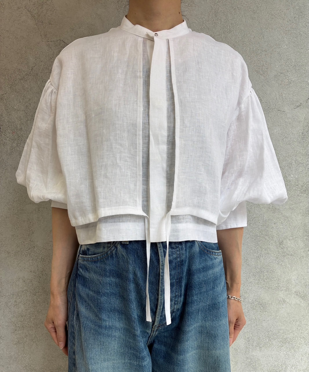 
                  
                    LINEN BALLOON SLEEVE BLOUSE -PINK-
                  
                