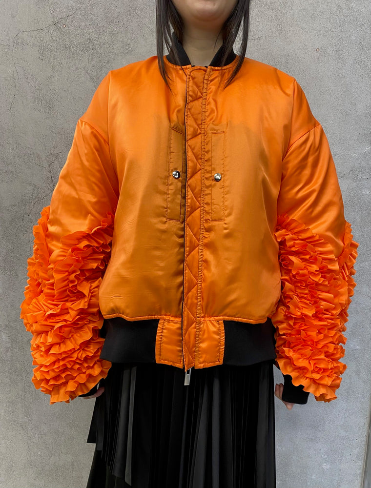 
                  
                    リバーシブルMA1-BLACK-
                  
                