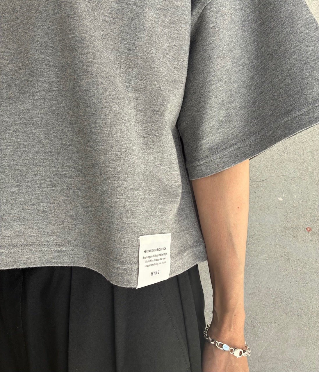 
                  
                    CROPPED SHORT-SLV TEE/BIG FIT(6.5OZ)
                  
                