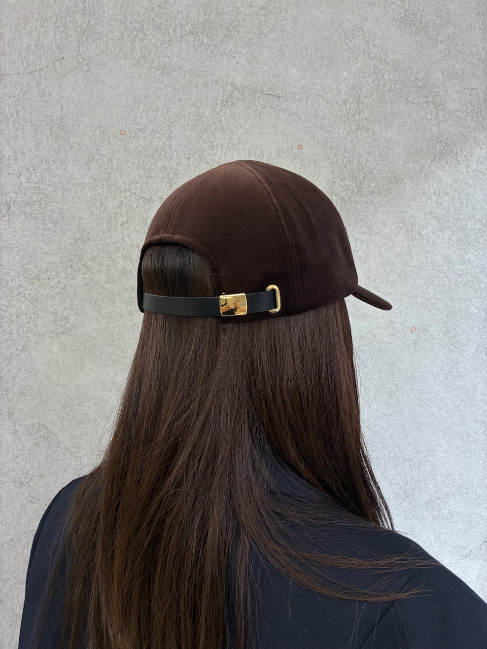 
                  
                    VELONICA CAP
                  
                