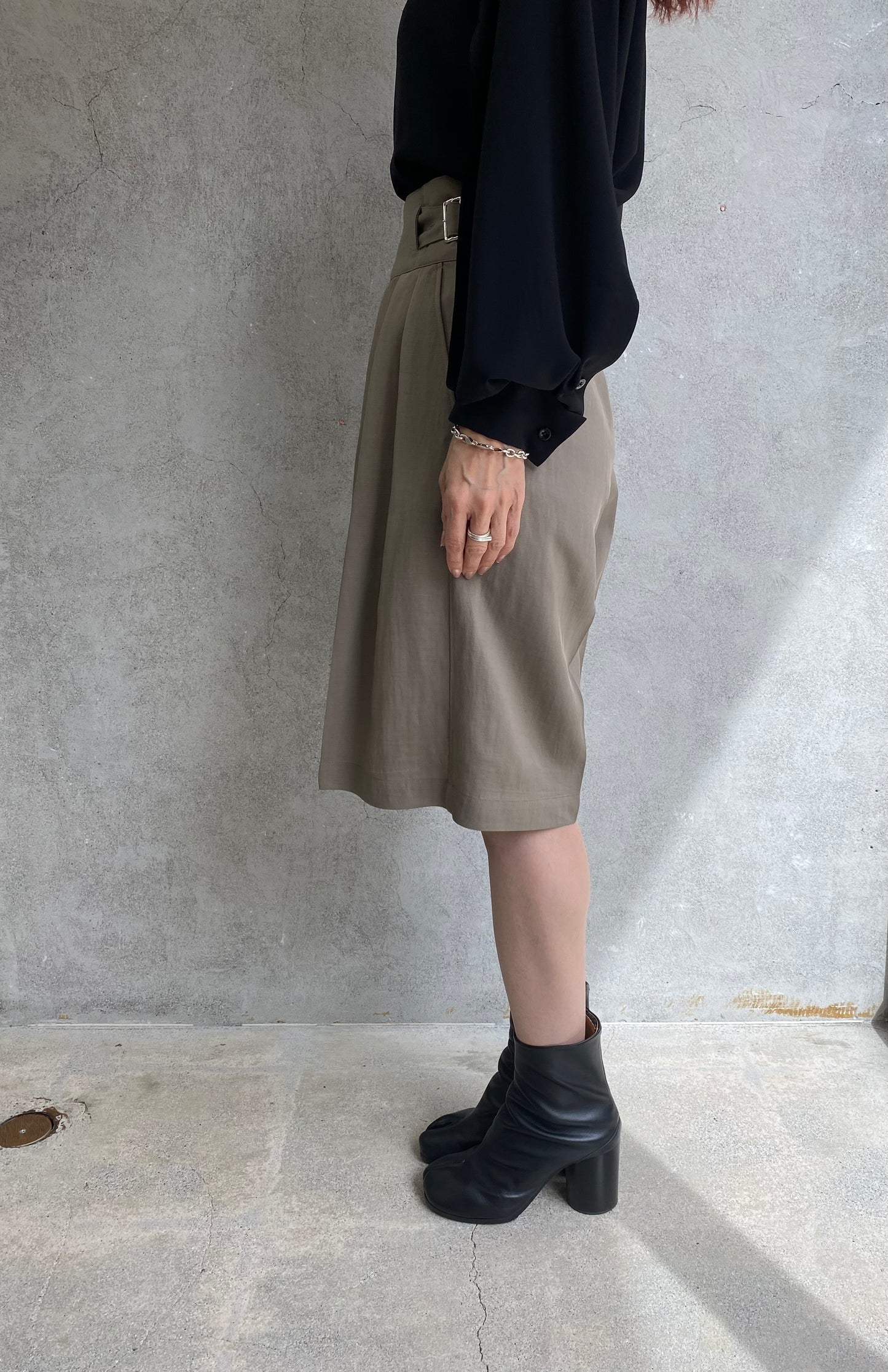 
                  
                    R/P/W TWILL GURKHA SHORTS-BLACK-
                  
                