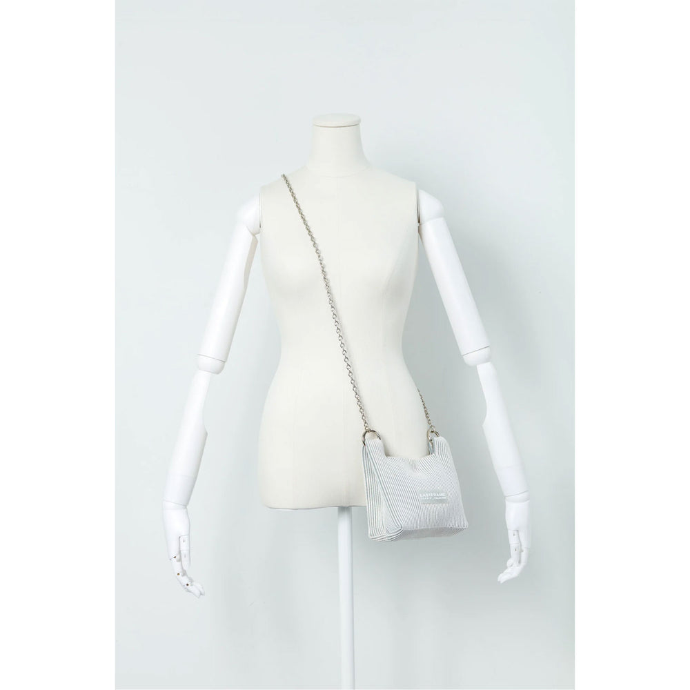 
                  
                    KYOTO METALLIC WRAP BAG MINI(CHAIN)-HOLOGRAM×GRAY-
                  
                