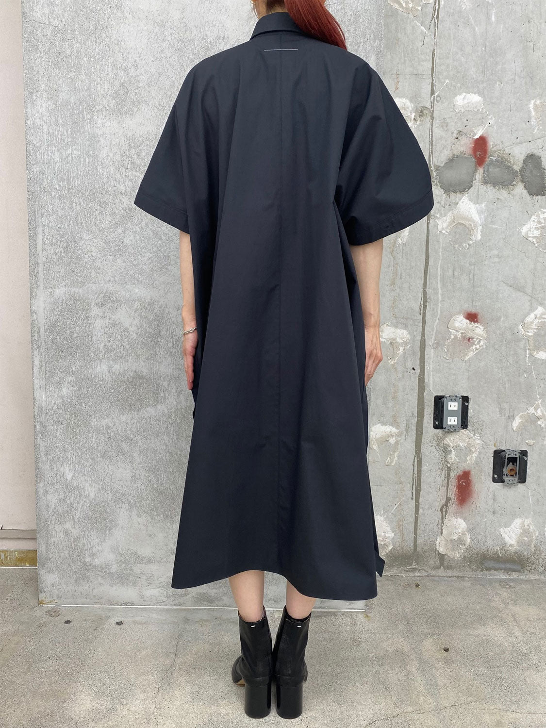 
                  
                    S52DD0085M35480 -BLACK-
                  
                