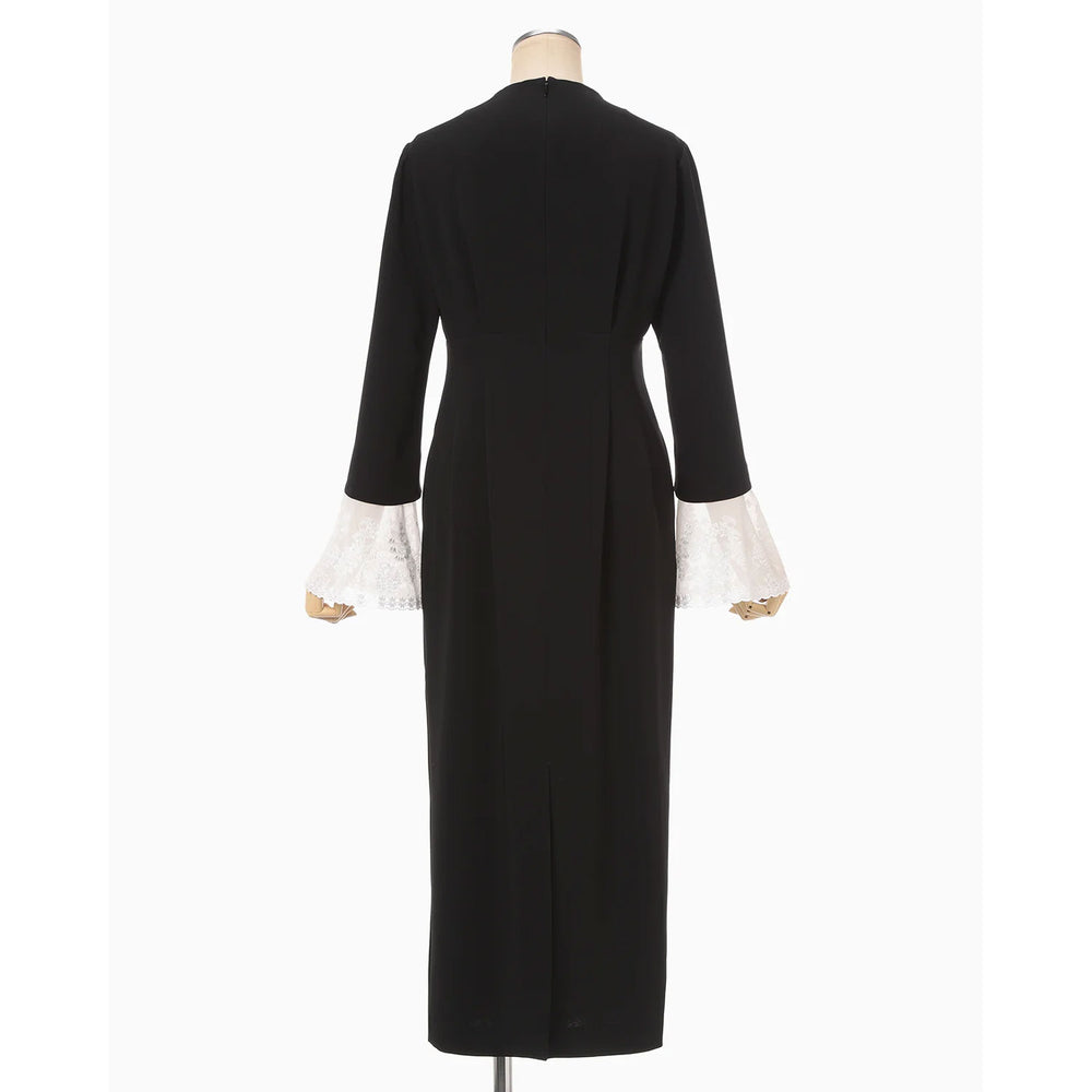 
                  
                    Triacetate Georgette Embroidered Cuffs I-Line Dress - black
                  
                