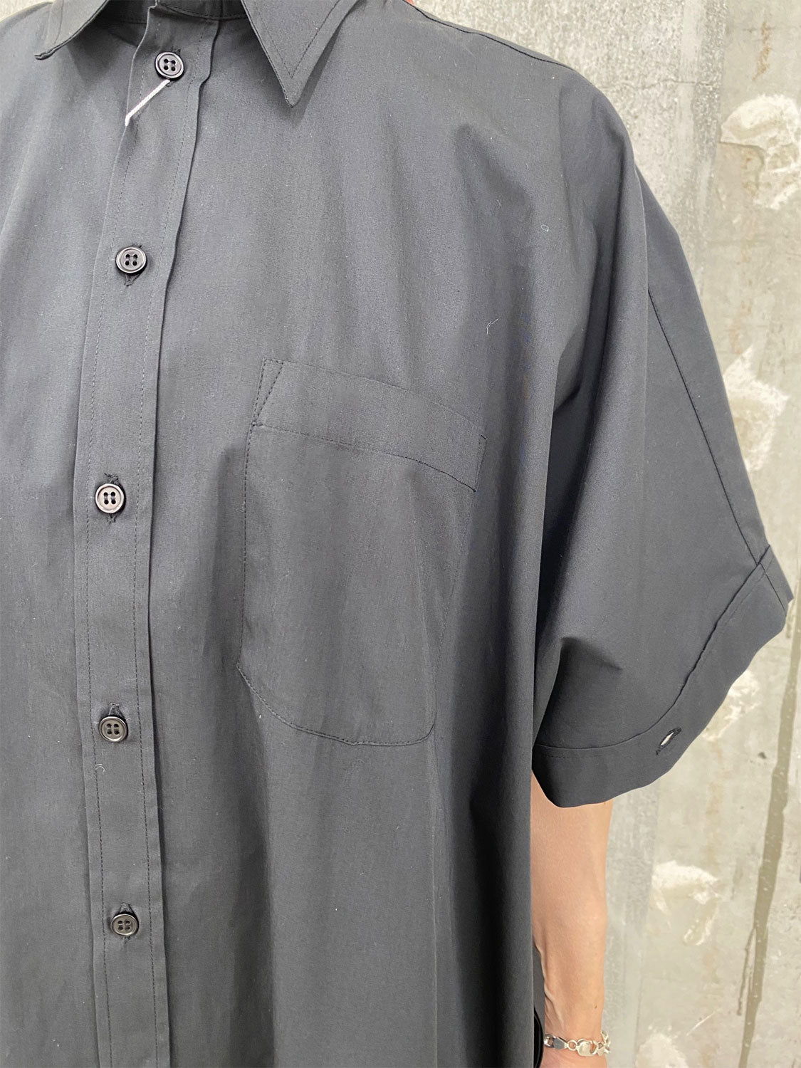 
                  
                    S52DD0085M35480 -BLACK-
                  
                