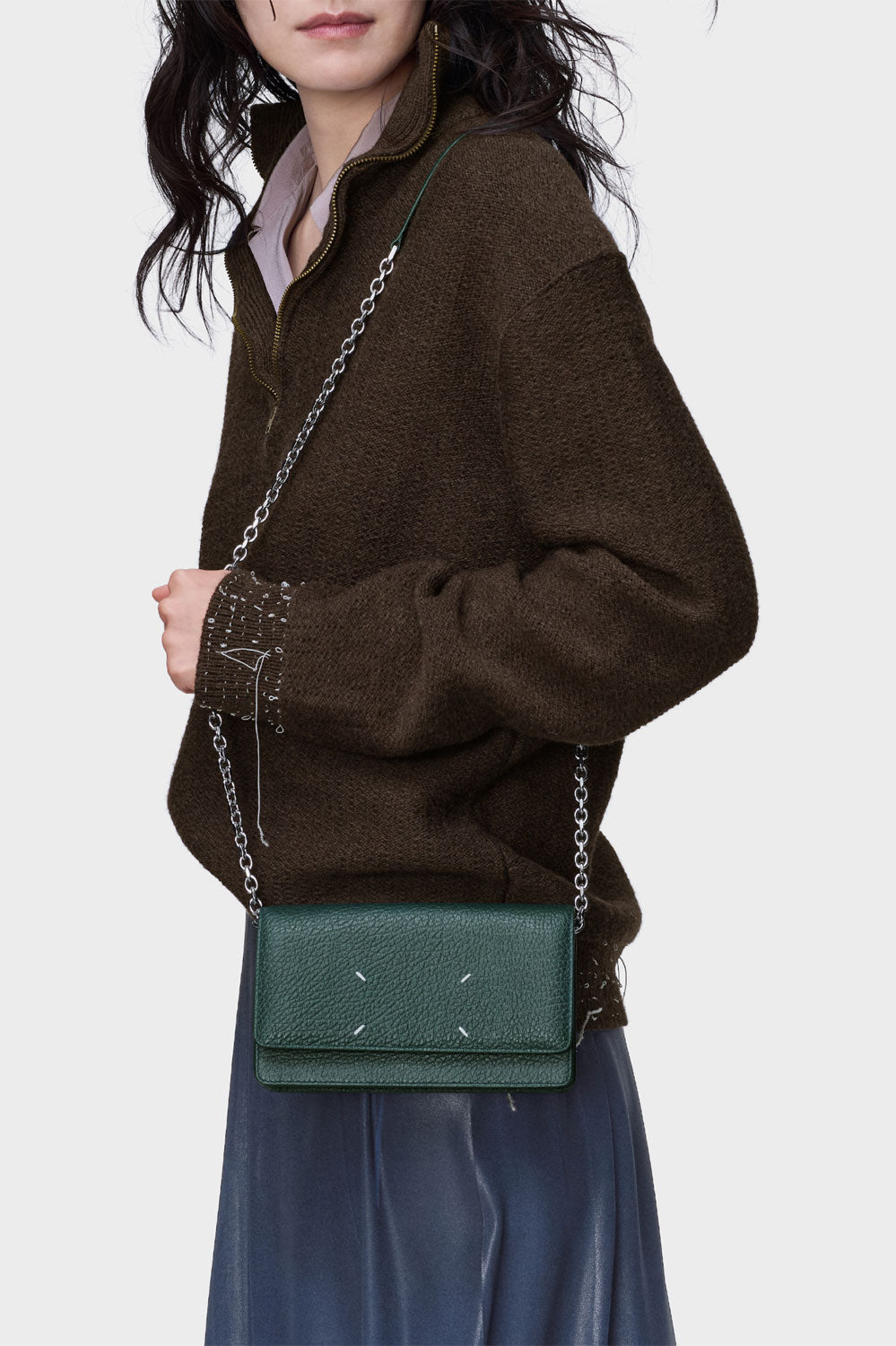 
                  
                    4-Stitch Chain Wallet-green-
                  
                
