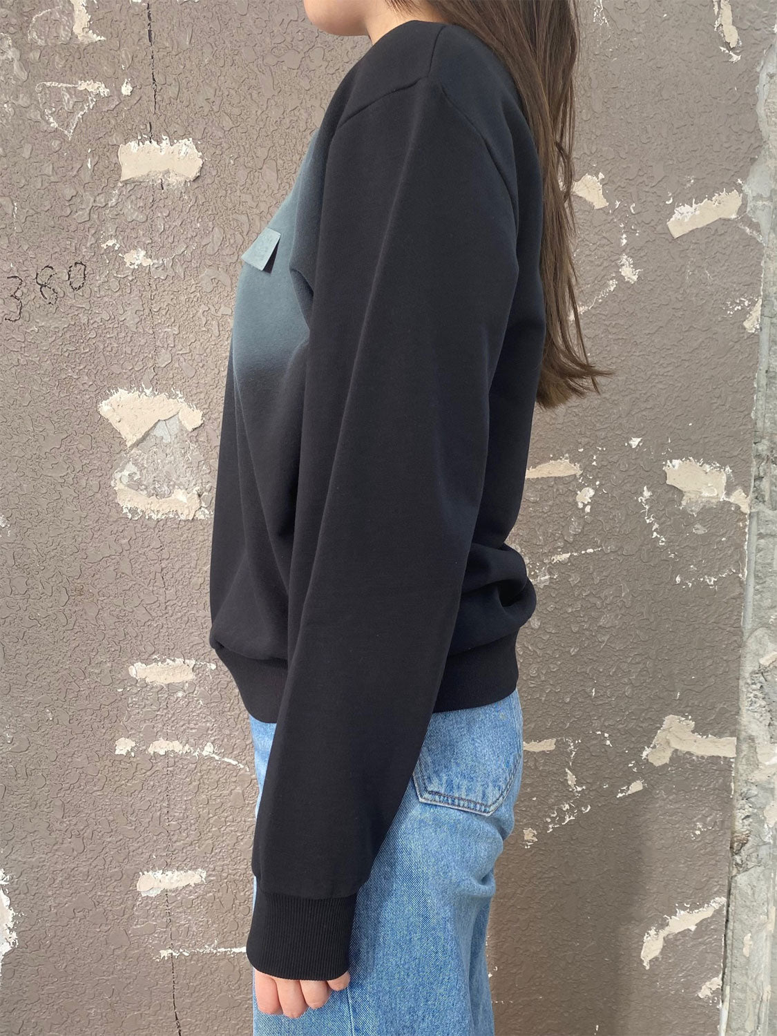 
                  
                    spray print sweatshirt-Black-
                  
                